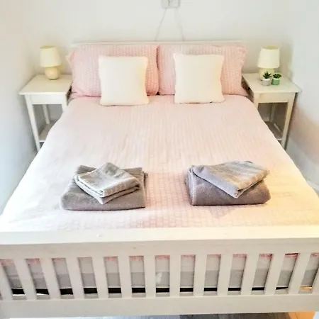 Semesterbostad Parliament Street Town House *